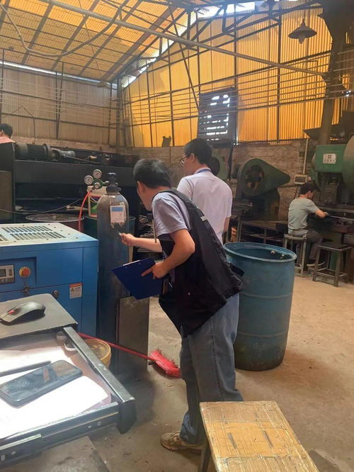 即場開整改單 丹灶重拳出擊,聯(lián)合整治落后產(chǎn)能廠企